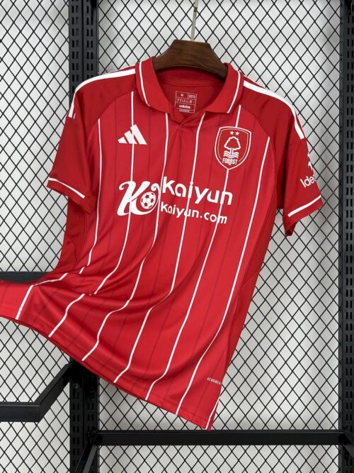 Maillot Nottingham Forest 2025-26