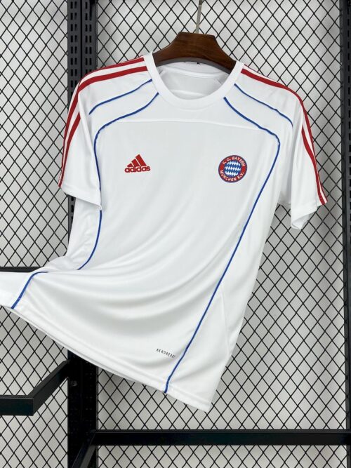 Maillot Bayern Munich concept 2025-26