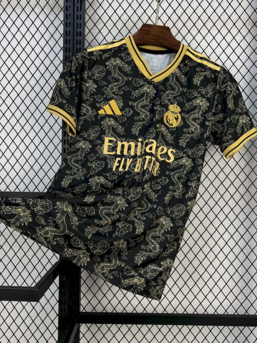 Maillot Real Madrid concept 2025-26