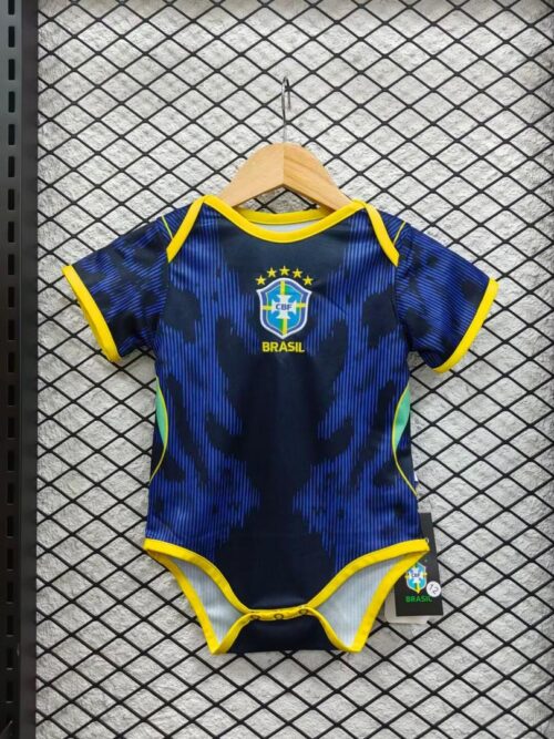 Body Bébé - Brésil  - coupe du monde 2026 - taille de 6 à 24 mois sur whatsapp